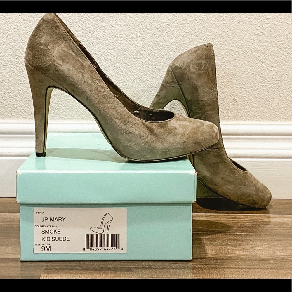 Jessica Simpson - Gray Suede Heels